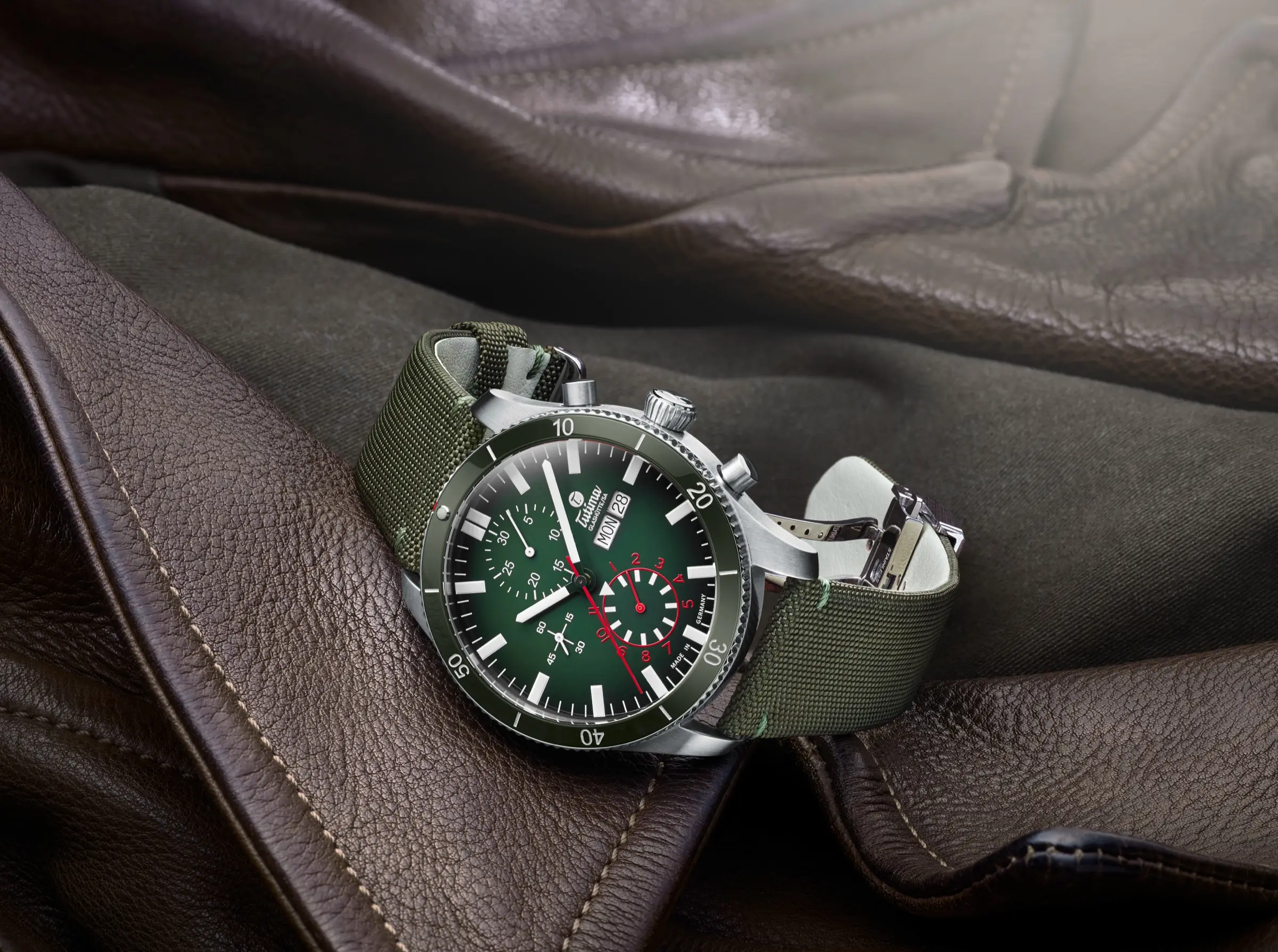 Airport Chronograph 6407-06 — lifestyle