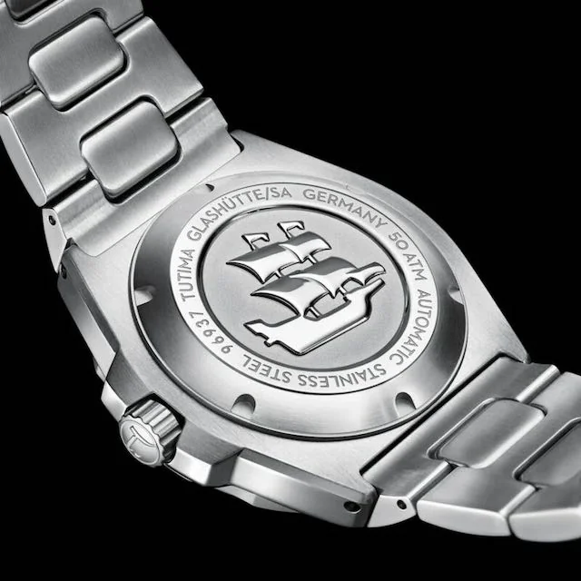 Seven Seas S 6156-04 — caseback