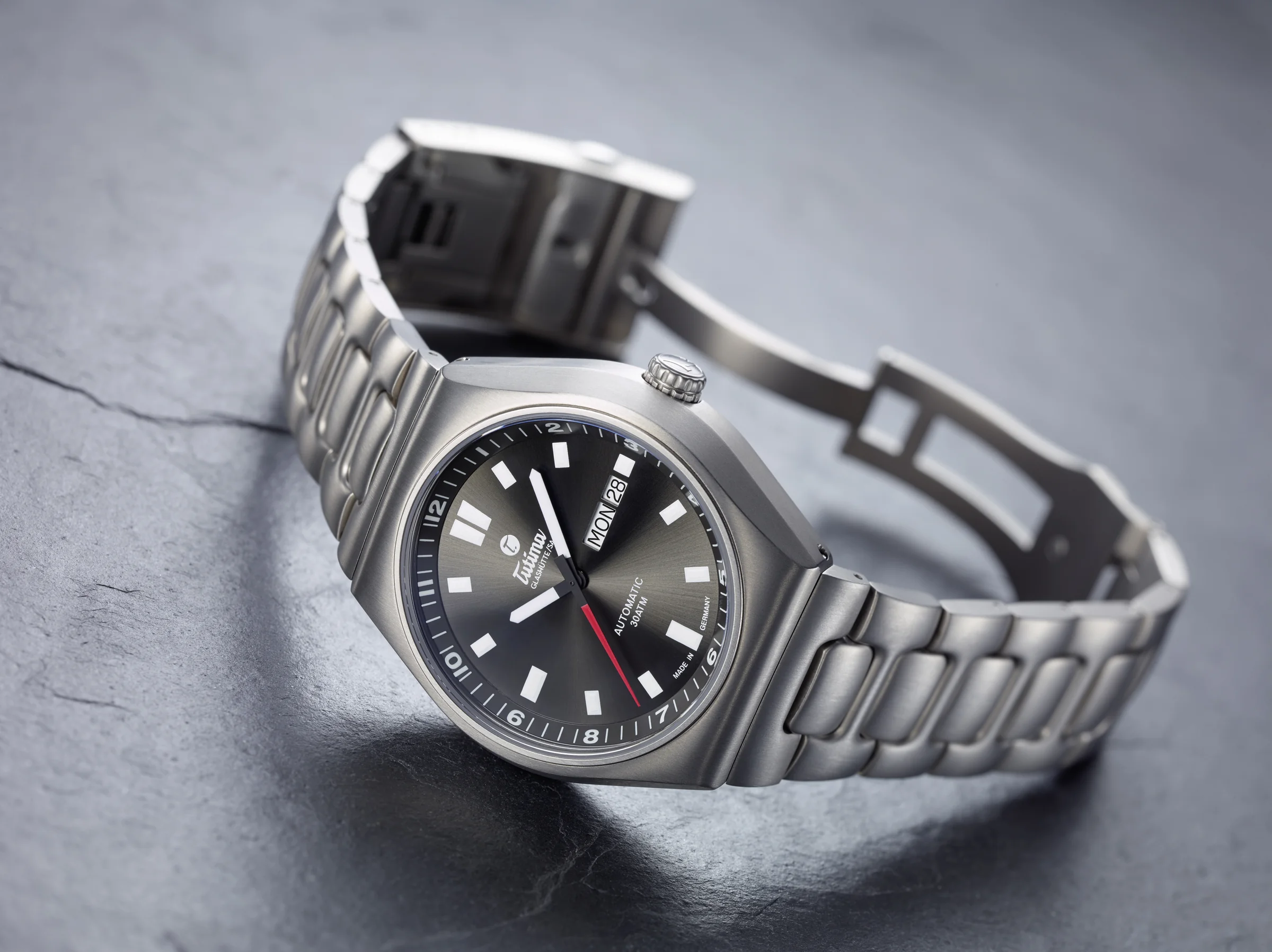 Coastline 6150-04 — 側面圖