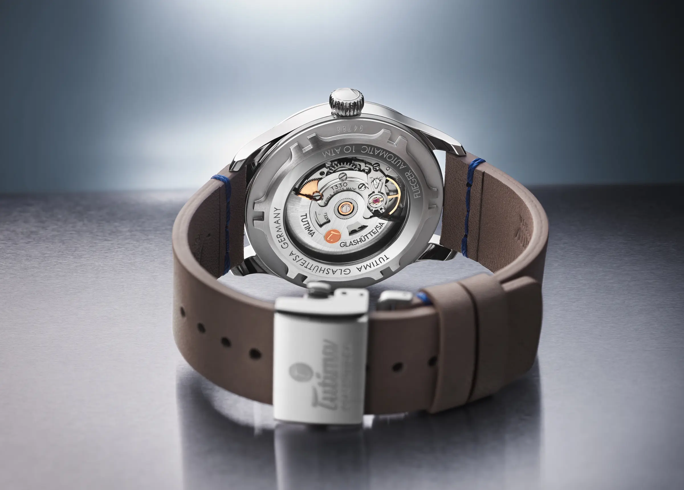 Aero Club 6105-53 — caseback