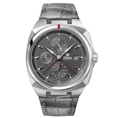 Saxon One Chronograph
