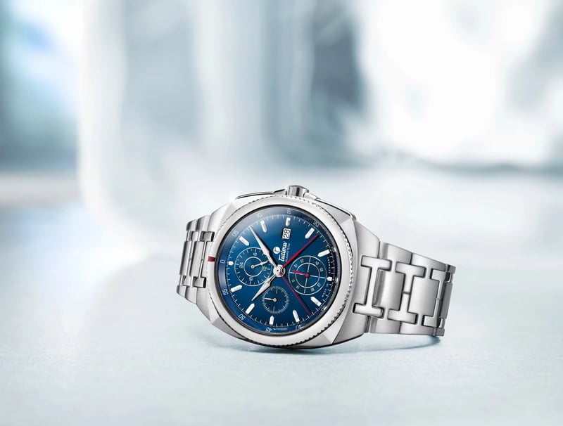 Chronograph 6420-01 — Lifestyle