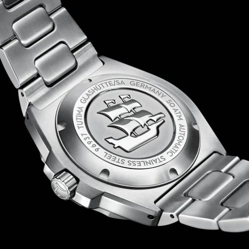 Seven Seas S 6156-04 — 裏蓋