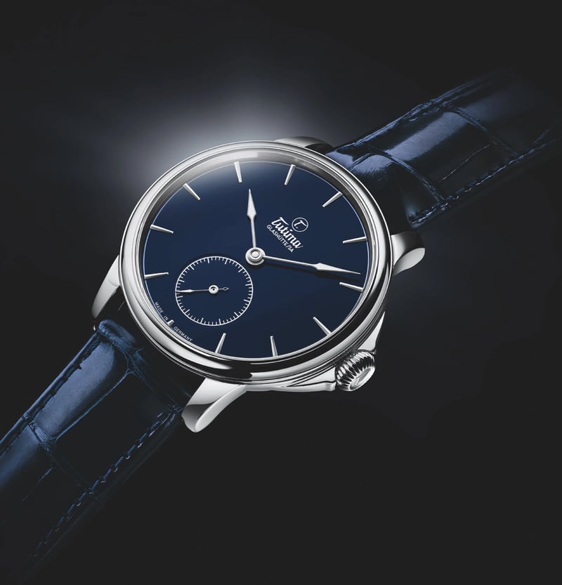 Admiral Blue 6610-01 — 側面圖